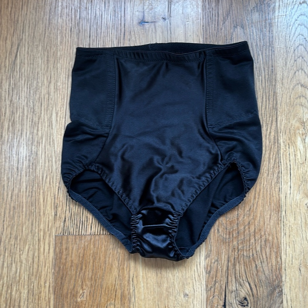 Shapewear “Smoothie” waist eliminator